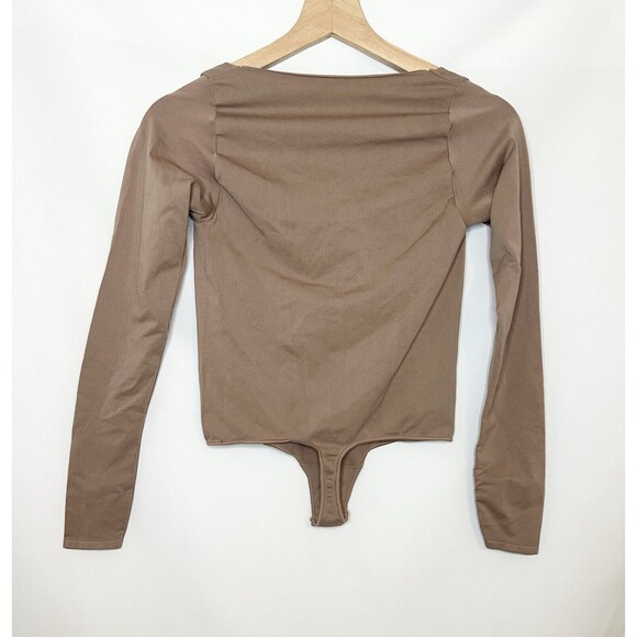 Skims Essential Long Sleeve Scoop Neck Thong Bodysuit Tan Women’s L/XL NEW - Picture 2 of 7